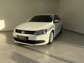 Jetta 2.0 Comfortline Tiptronic (Flex) 2014